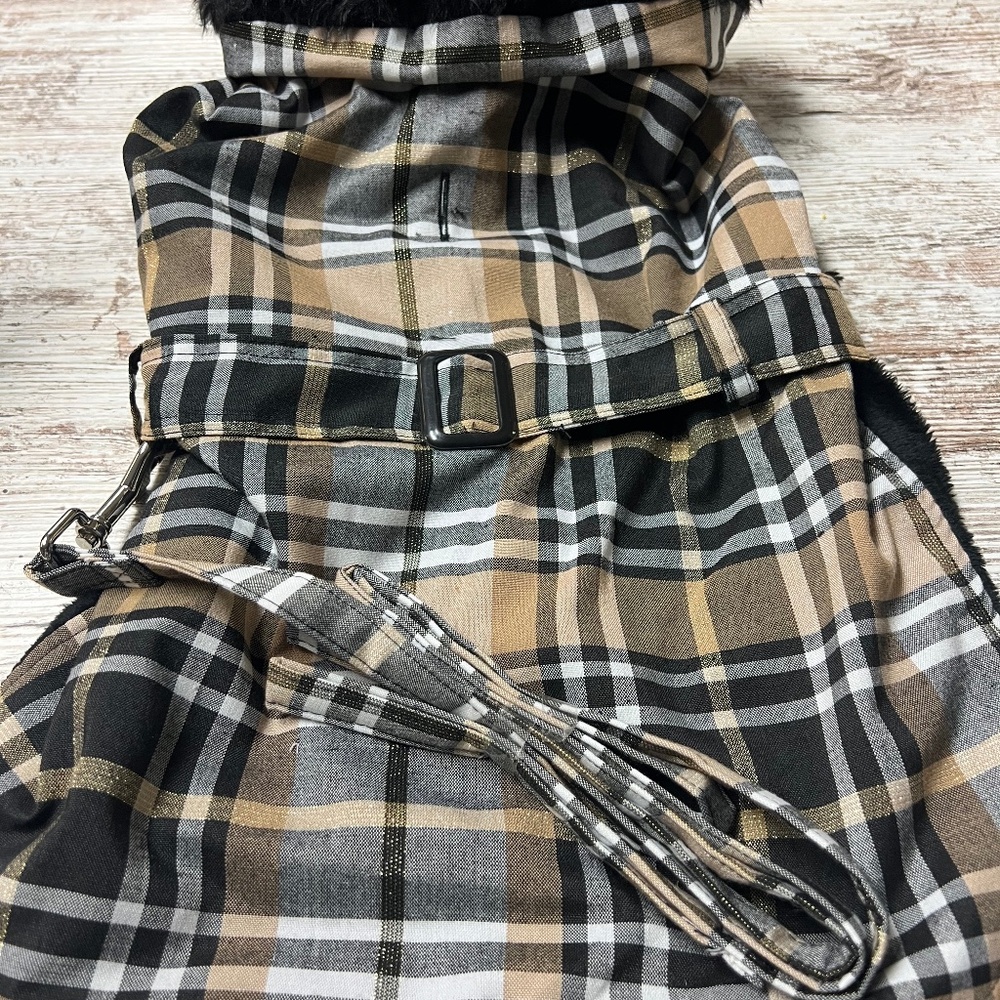 Doggie Design brown plaid coat XL